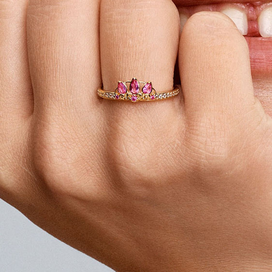 PANDORA Disney Princess Rapunzel Tiara Ring